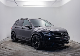 Подержанный автомобиль Volkswagen Tiguan 2021 года (3 фото)