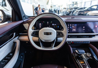 Новый Geely Monjaro 2025 (14 фото)