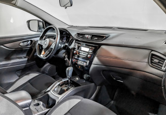 Подержанный автомобиль Nissan Qashqai 2021 года (11 фото)