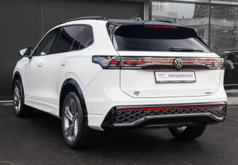 Подержанный автомобиль Volkswagen Tiguan 2025 года (6 фото)