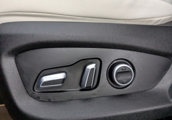 Подержанный автомобиль Exeed VX 2023 года (26 фото)