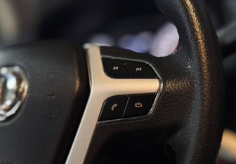 Подержанный автомобиль DongFeng DF6 2022 года (14 фото)