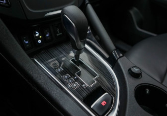 Подержанный автомобиль DongFeng AX7 2018 года (20 фото)