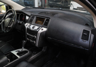 Подержанный автомобиль Nissan Murano Suv 2011 года (7 фото)