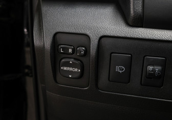Подержанный автомобиль Toyota Camry Sedan 2011 года (19 фото)