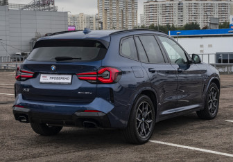 Подержанный автомобиль BMW X3 2021 года (6 фото)