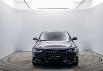 Подержанный автомобиль Audi A4 Sedan 2014 года (2 фото)