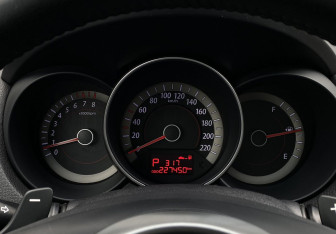 Подержанный автомобиль Kia Cerato Coupe 2011 года (22 фото)