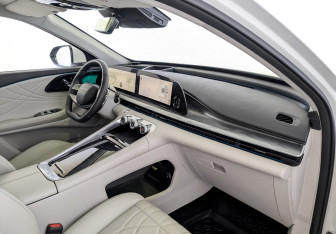 Подержанный автомобиль Exeed RX 2024 года (11 фото)