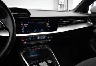Подержанный автомобиль Audi A3 Sedan 2021 года (20 фото)