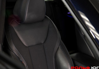 Подержанный автомобиль BMW X3 2018 года (14 фото)