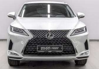 Подержанный автомобиль Lexus RX 2020 года (2 фото)