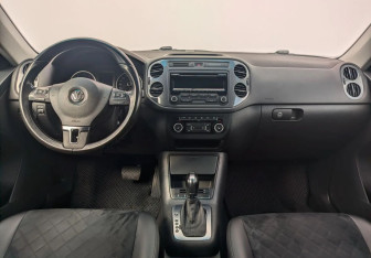 Подержанный автомобиль Volkswagen Tiguan 2012 года (9 фото)