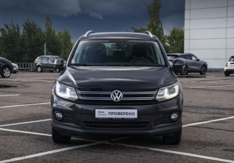 Подержанный автомобиль Volkswagen Tiguan 2016 года (2 фото)