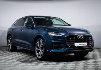 Подержанный автомобиль Audi Q8 2019 года (3 фото)