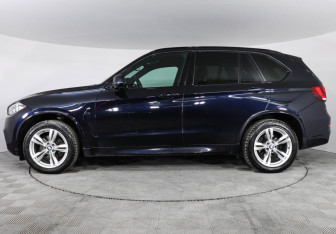 Подержанный автомобиль BMW X5 2018 года (5 фото)