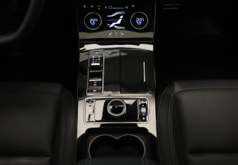 Подержанный автомобиль Exeed LX 2023 года (30 фото)