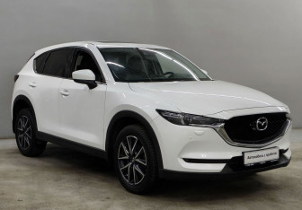 Подержанный автомобиль Mazda CX-5 2017 года (3 фото)