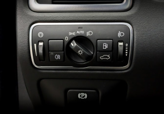 Подержанный автомобиль Volvo XC70 2014 года (27 фото)