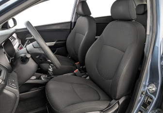 Подержанный автомобиль Kia Rio Hatchback 2012 года (20 фото)