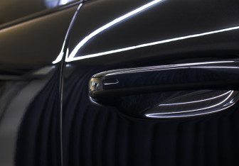 Подержанный автомобиль Porsche Cayenne 2019 года (24 фото)