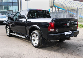 Подержанный автомобиль Dodge RAM 2013 года (4 фото)