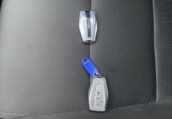 Подержанный автомобиль Geely Coolray 2022 года (15 фото)