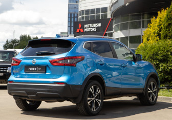 Подержанный автомобиль Nissan Qashqai 2019 года (4 фото)