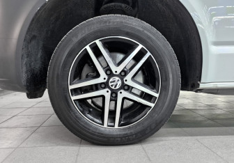 Подержанный автомобиль Volkswagen Caravelle 2021 года (20 фото)