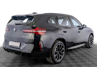 Новый BMW X3 2025 (2 фото)