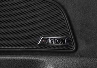 Подержанный автомобиль Skoda Superb Liftback 2019 года (18 фото)