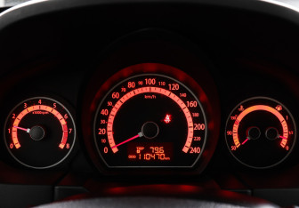 Подержанный автомобиль Kia Ceed Hatchback 2010 года (7 фото)
