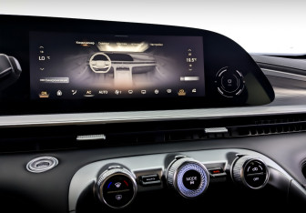 Подержанный автомобиль Exeed TXL 2023 года (28 фото)