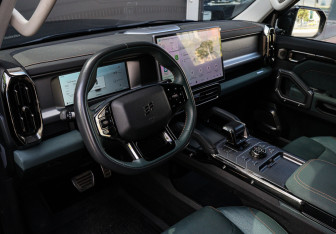 Подержанный автомобиль Jetour T2 2024 года (12 фото)