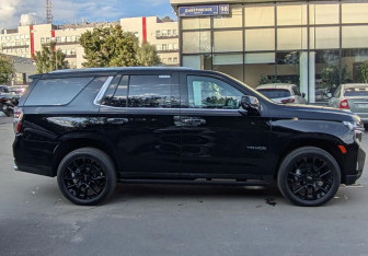 Новый Chevrolet Tahoe 2023 (4 фото)