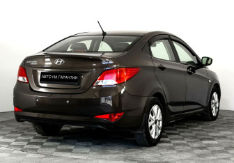Подержанный автомобиль Hyundai Solaris Sedan 2016 года (3 фото)
