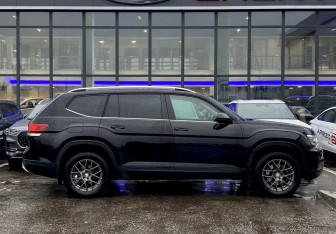 Подержанный автомобиль Volkswagen Teramont 2018 года (4 фото)