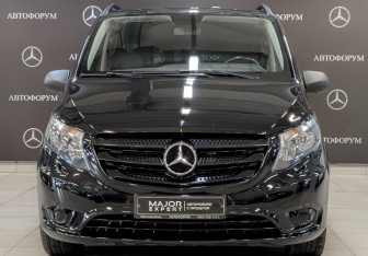 Подержанный автомобиль Mercedes-Benz Vito 2021 года (2 фото)