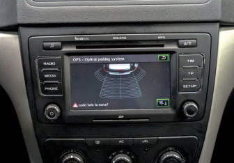 Подержанный автомобиль Skoda Yeti 2012 года (17 фото)