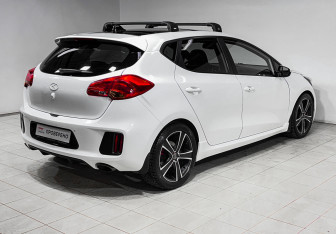 Подержанный автомобиль Kia Ceed GT 2014 года (5 фото)