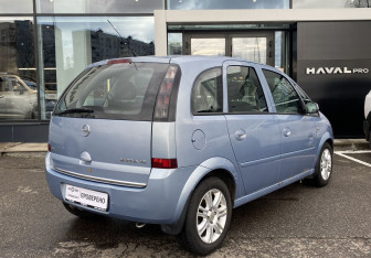 Подержанный автомобиль Opel Meriva 2008 года (5 фото)