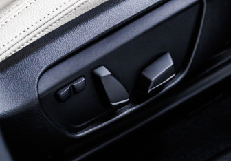 Подержанный автомобиль BMW X2 2018 года (16 фото)