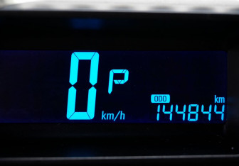 Подержанный автомобиль Chevrolet Aveo Hatchback 2012 года (14 фото)