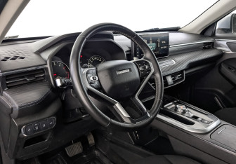 Подержанный автомобиль Haval Jolion 2022 года (13 фото)