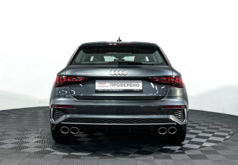 Подержанный автомобиль Audi S3 Hatchback 2020 года (6 фото)