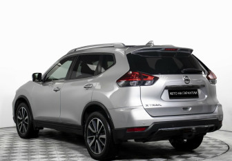 Подержанный автомобиль Nissan X-Trail 2019 года (3 фото)