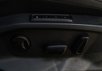 Подержанный автомобиль Volkswagen Tiguan 2019 года (16 фото)