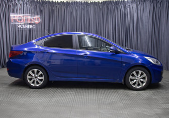 Подержанный автомобиль Hyundai Solaris Sedan 2013 года (4 фото)