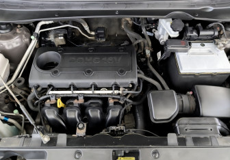 Подержанный автомобиль Kia Sportage 2011 года (9 фото)