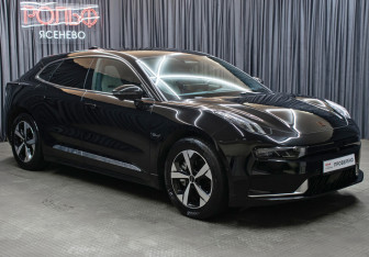 Подержанный автомобиль Zeekr 001 2023 года (3 фото)